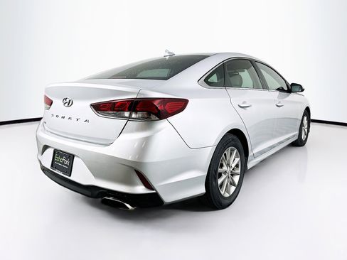 Used 2018 Hyundai Sonata SE image 9