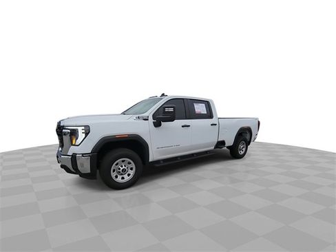 Used 2024 GMC Sierra 3500 Pro image 4