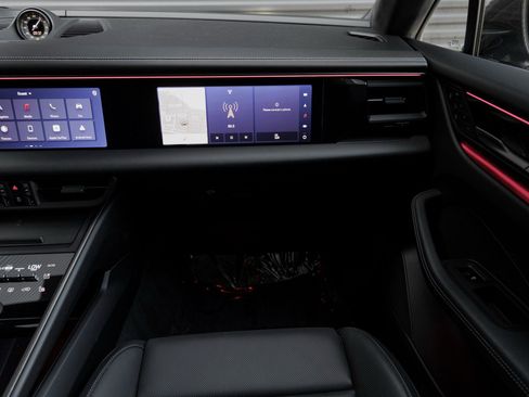 New 2024 Porsche Macan Turbo Electric image 36