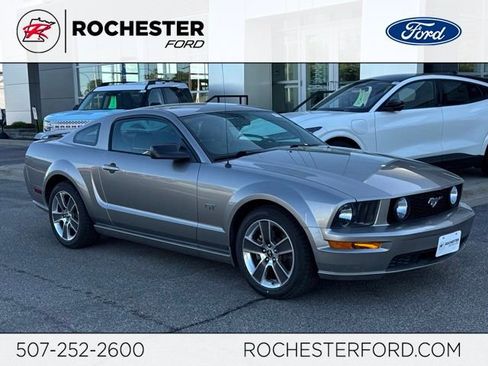 Used 2008 Ford Mustang GT RWD image 1