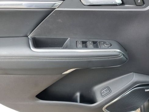 New 2026 GMC Acadia Elevation image 17