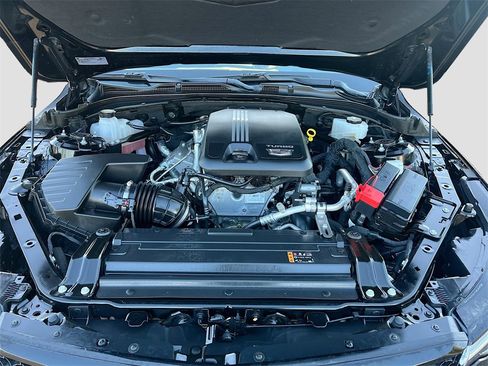 Used 2025 Cadillac CT4 Premium Luxury image 31