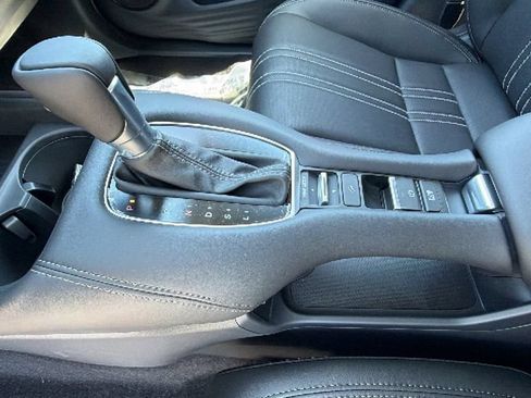 New 2027 Honda HR-V EX-L image 13