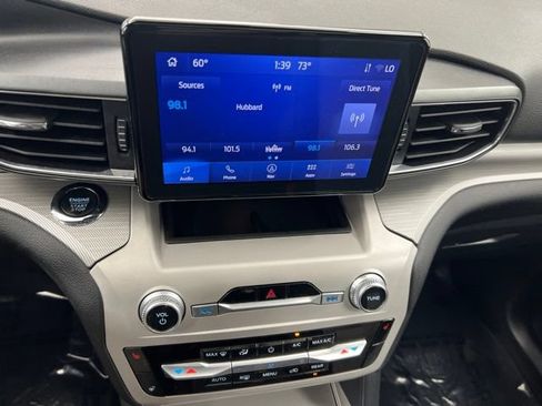Used 2023 Ford Explorer XLT w/ Equipment Group 202A AWD/4WD image 18