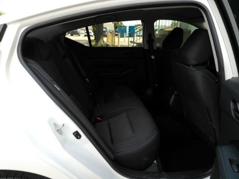 Used 2025 Nissan Altima 2.5 S FWD image 20