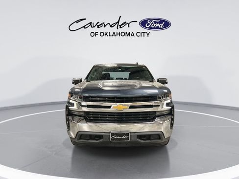 Used 2020 Chevrolet Silverado 1500 LT w/ Texas Edition image 3