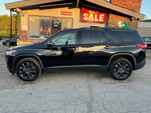 Used 2019 Chevrolet Traverse RS w/ LPO, Floor Liner Package image 2