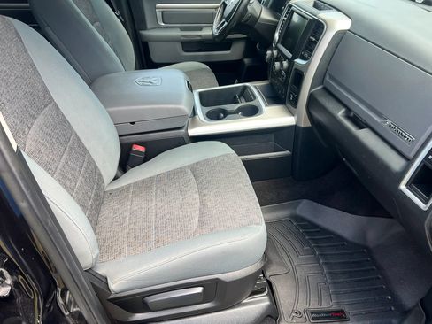 Used 2017 RAM 1500 Big Horn AWD/4WD image 12