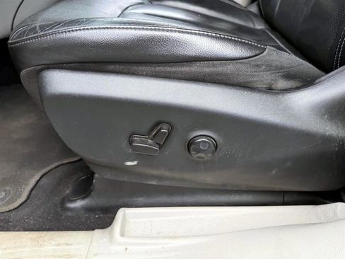 Used 2022 Chrysler Pacifica Touring-L FWD image 19