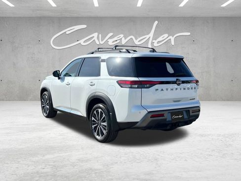 New 2026 Nissan Pathfinder Platinum FWD image 15