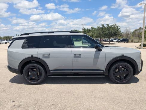 New 2027 Kia Telluride X-Line SX Prestige AWD/4WD image 3