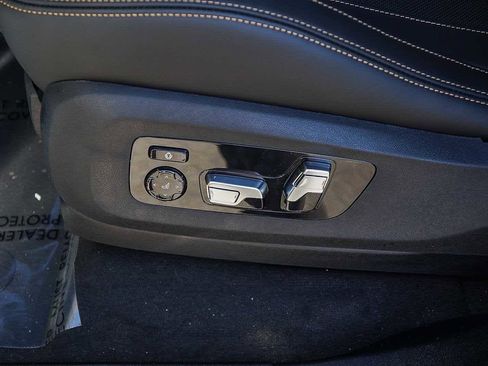 New 2026 BMW X5 M Competition w/ Executive Package image 21