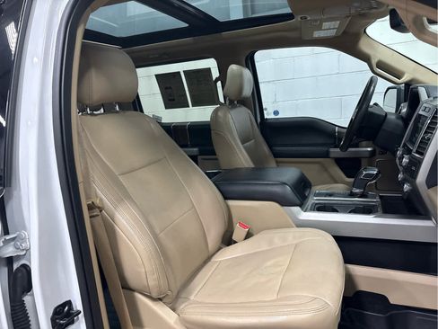 Used 2016 Ford F150 Lariat w/ Equipment Group 502A Luxury image 38