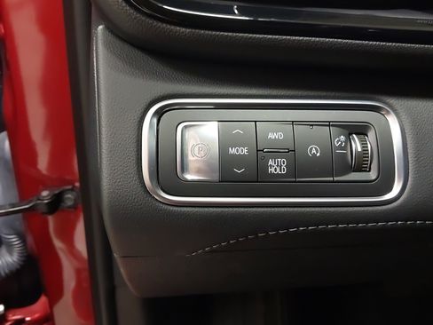 Used 2026 Buick Enclave Preferred AWD/4WD image 23