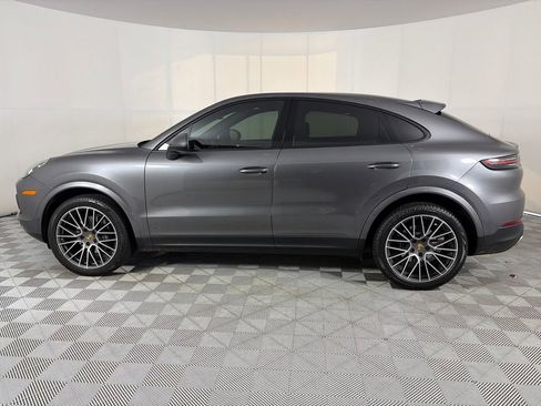 Used 2020 Porsche Cayenne image 4