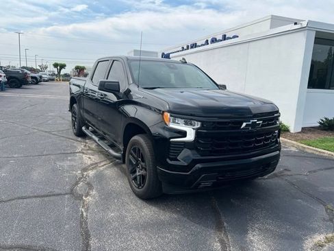 Used 2023 Chevrolet Silverado 1500 RST AWD/4WD image 1