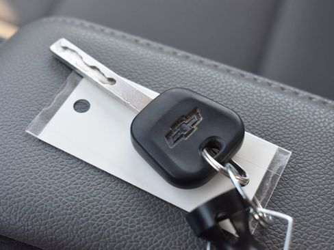 Used 2018 Chevrolet Silverado 1500 Custom w/ Trailering Package image 12