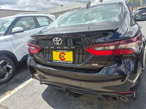 Used 2024 Toyota Camry SE FWD image 6