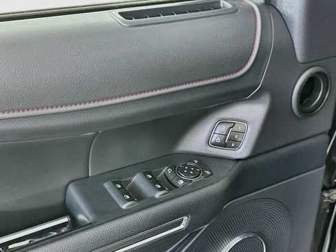 Used 2022 Ford Expedition Limited RWD image 24