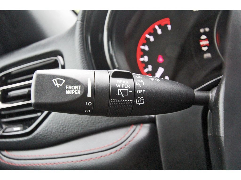 Used 2025 Dodge Durango GT AWD/4WD image 21