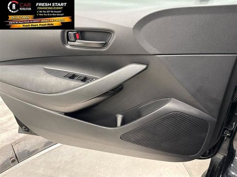 Used 2023 Toyota Corolla LE image 47