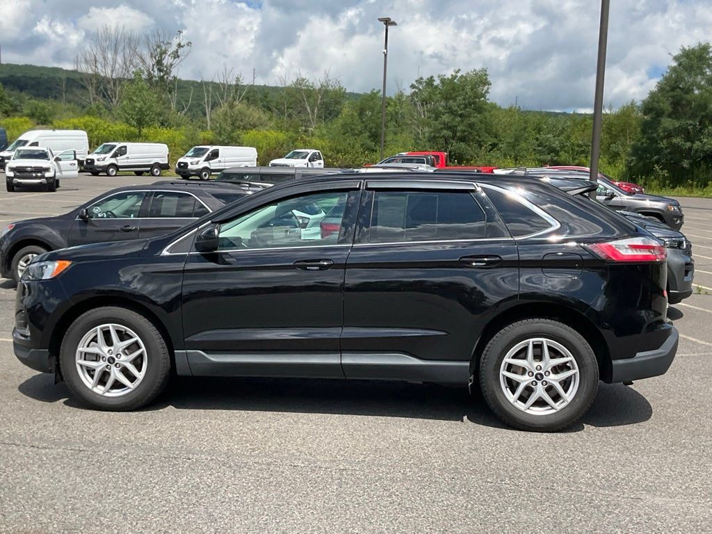 Certified 2023 Ford Edge SEL w/ Convenience Package AWD/4WD image 29