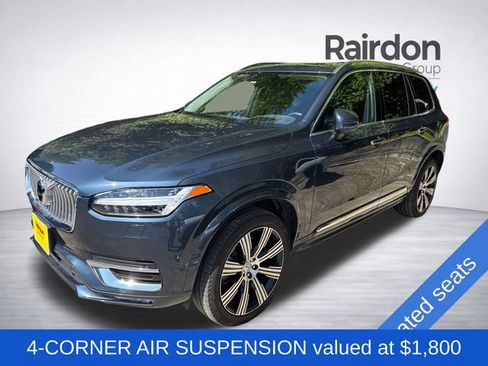 Used 2021 Volvo XC90 T6 Inscription w/ Lounge Package AWD/4WD image 3