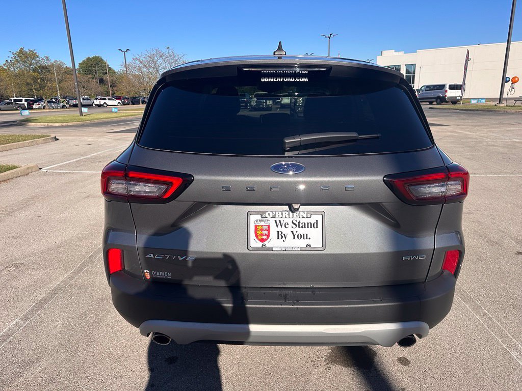 Used 2023 Ford Escape Active AWD/4WD image 10