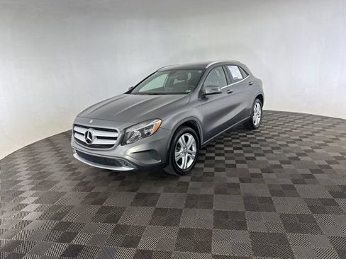 Used 2016 Mercedes-Benz GLA 250 4MATIC image 5