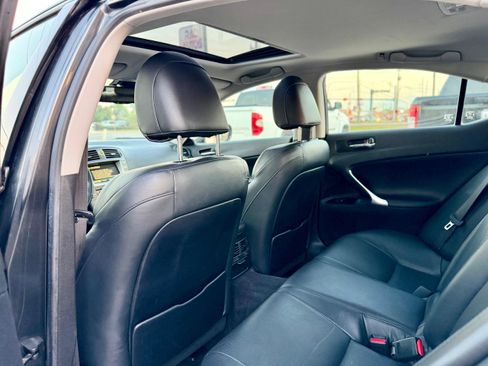 Used 2007 Lexus IS 250 AWD image 5