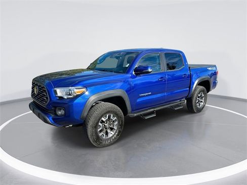 Used 2023 Toyota Tacoma TRD Off-Road image 1