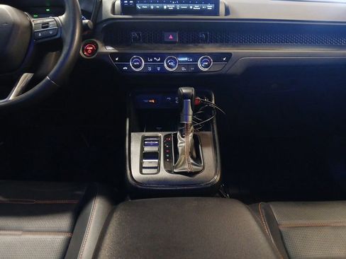 Used 2025 Honda CR-V Sport-L image 11