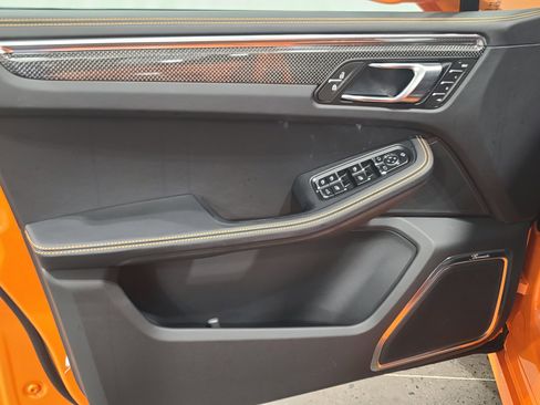 New 2026 Porsche Macan GTS image 13