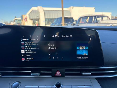 Certified 2023 Hyundai Elantra Limited w/ Cargo Package image 31