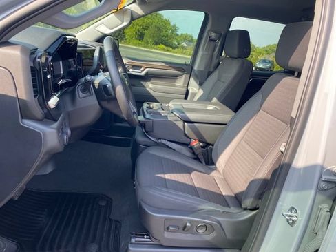Certified 2024 Chevrolet Silverado 1500 LT AWD/4WD image 14
