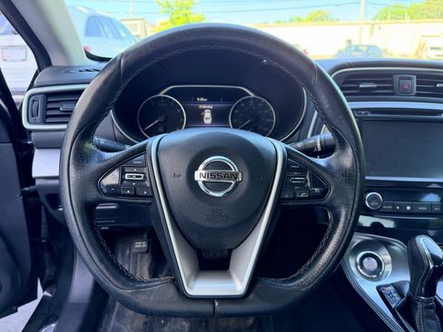 Used 2016 Nissan Maxima 3.5 SV FWD image 16
