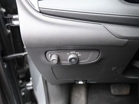 Used 2025 Buick Encore GX Preferred image 18