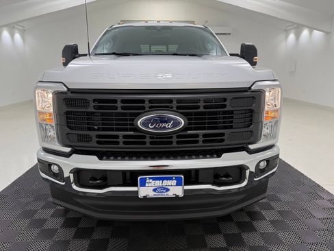 New 2026 Ford F350 XL AWD/4WD image 2