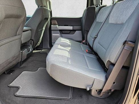 New 2026 Ford F250 XLT w/ XLT Premium Package AWD/4WD image 16