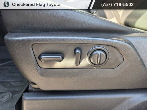 Used 2019 GMC Sierra 1500 SLT w/ SLT Premium Plus Package image 21