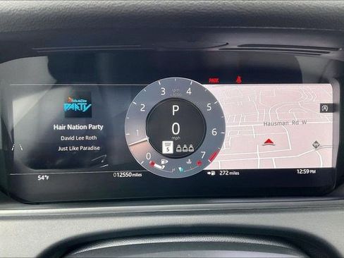 Used 2025 Land Rover Range Rover Velar Dynamic SE image 24