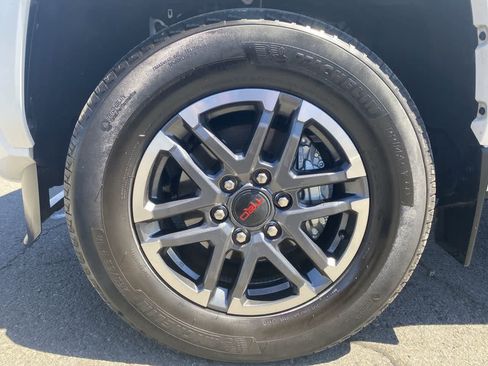 Certified 2024 Toyota Tacoma TRD Sport w/ TRD Sport Premium Package AWD/4WD image 10