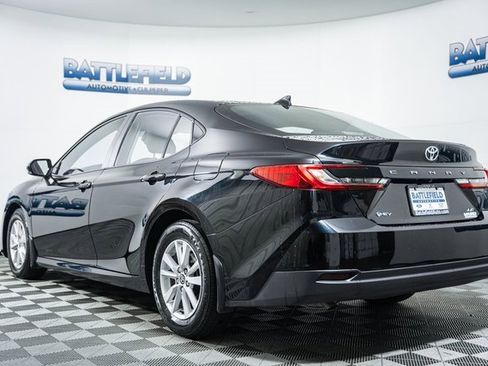 Certified 2025 Toyota Camry LE image 4