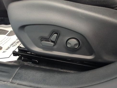 New 2026 Jeep Compass Trailhawk w/ Trailer Tow Group image 24