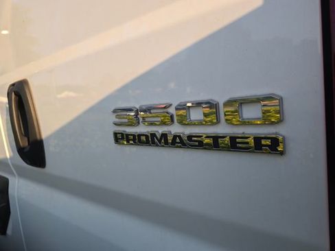 Used 2025 RAM ProMaster 3500 w/ Convenience Group FWD image 4