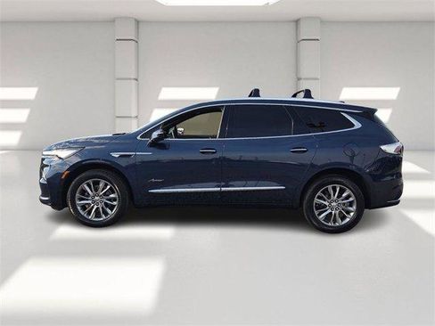 Certified 2023 Buick Enclave Avenir w/ Avenir Technology Package image 2