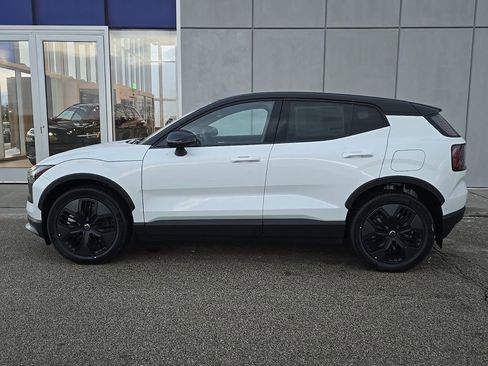 New 2026 Volvo EX30 Cross Country Ultra w/ Protection Package AWD/4WD image 3