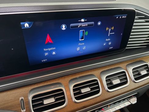 Certified 2025 Mercedes-Benz GLE 350 4MATIC image 9