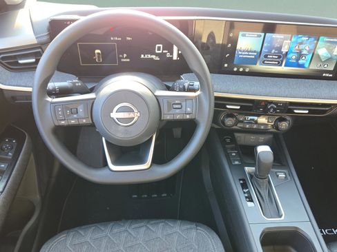 New 2026 Nissan Kicks SV FWD image 12