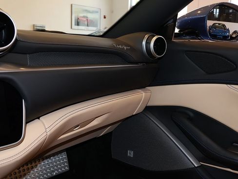 Certified 2020 Ferrari Portofino RWD image 77